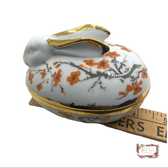 Bunny Rabbit Egg Floral Trinket Box - Picture 11 of 14